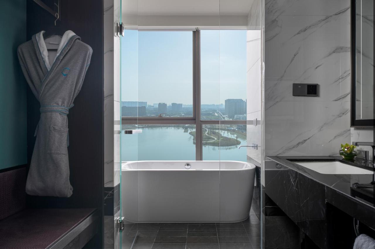 Hyatt Centric Lakeside Ningbo Esterno foto