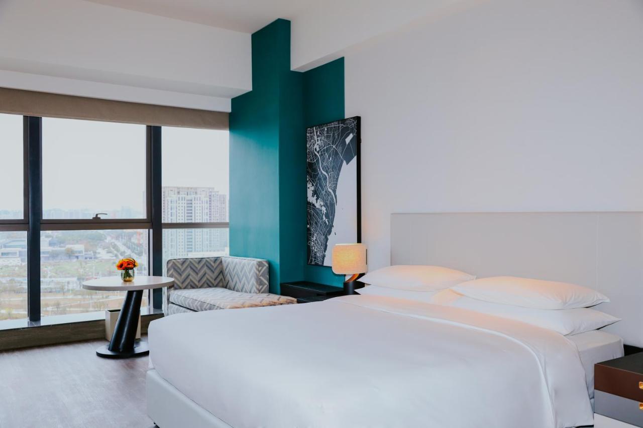 Hyatt Centric Lakeside Ningbo Esterno foto