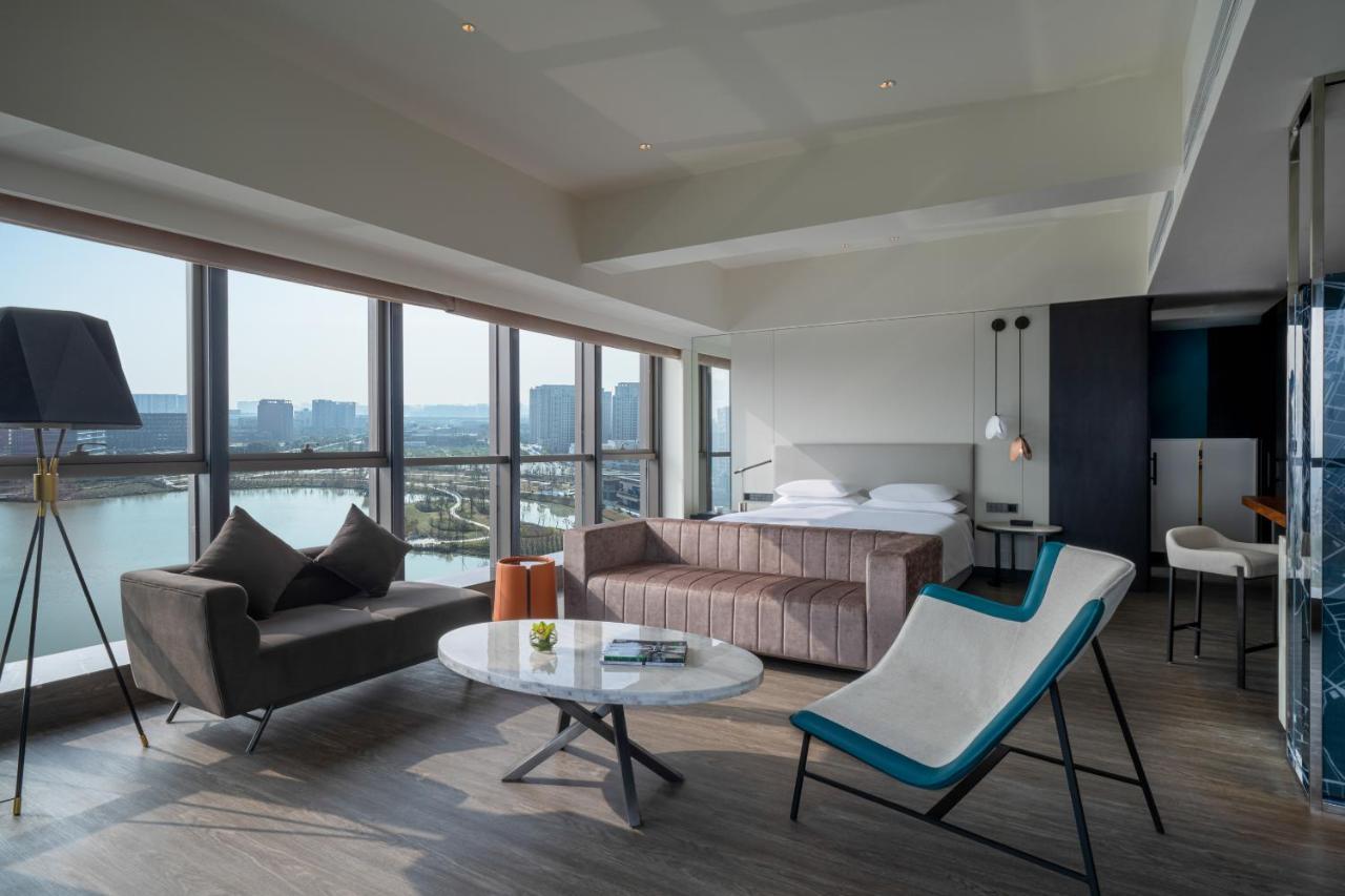 Hyatt Centric Lakeside Ningbo Esterno foto