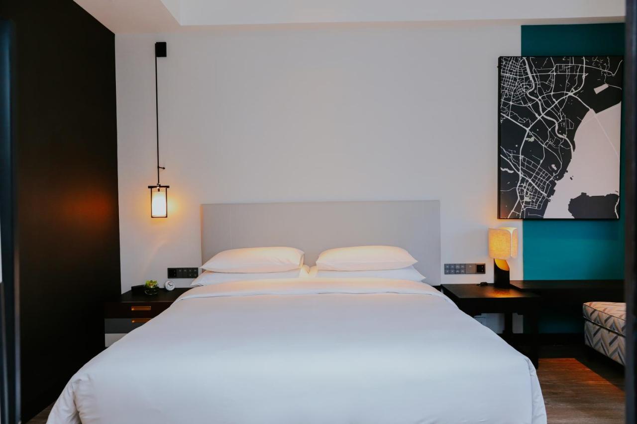 Hyatt Centric Lakeside Ningbo Esterno foto