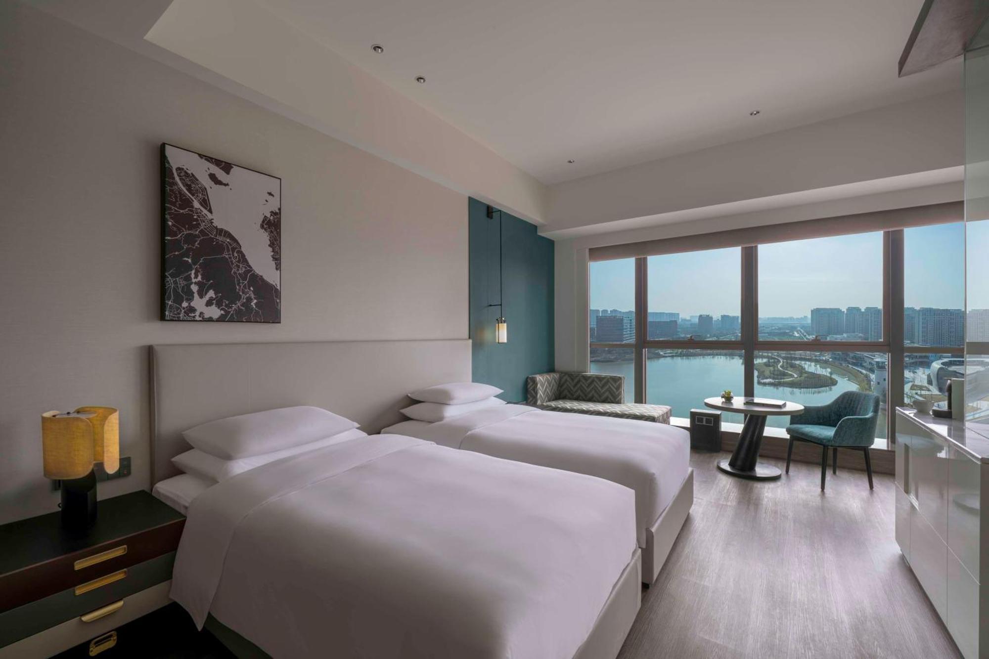 Hyatt Centric Lakeside Ningbo Esterno foto